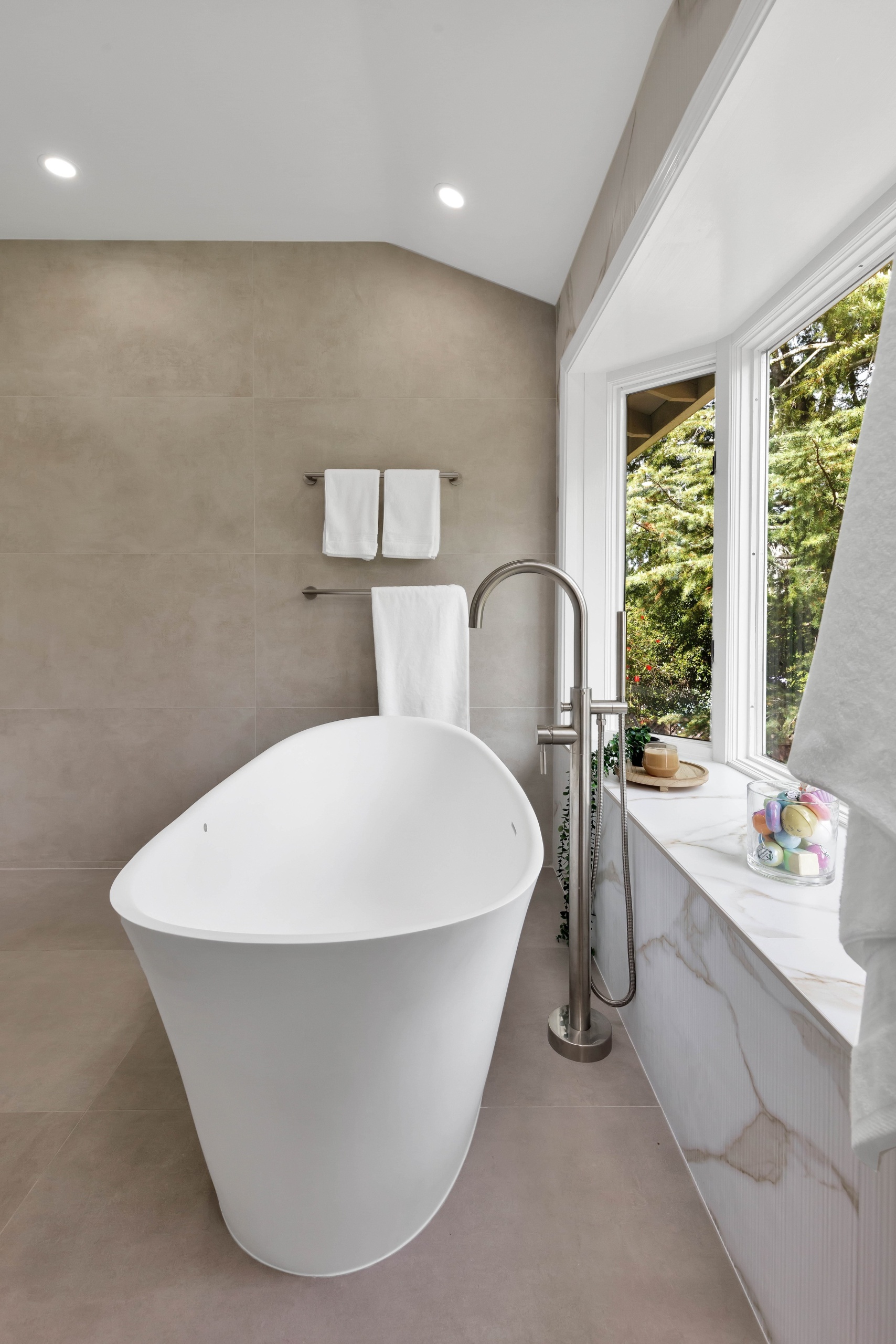 Los Altos Serenity Suite - Image 10