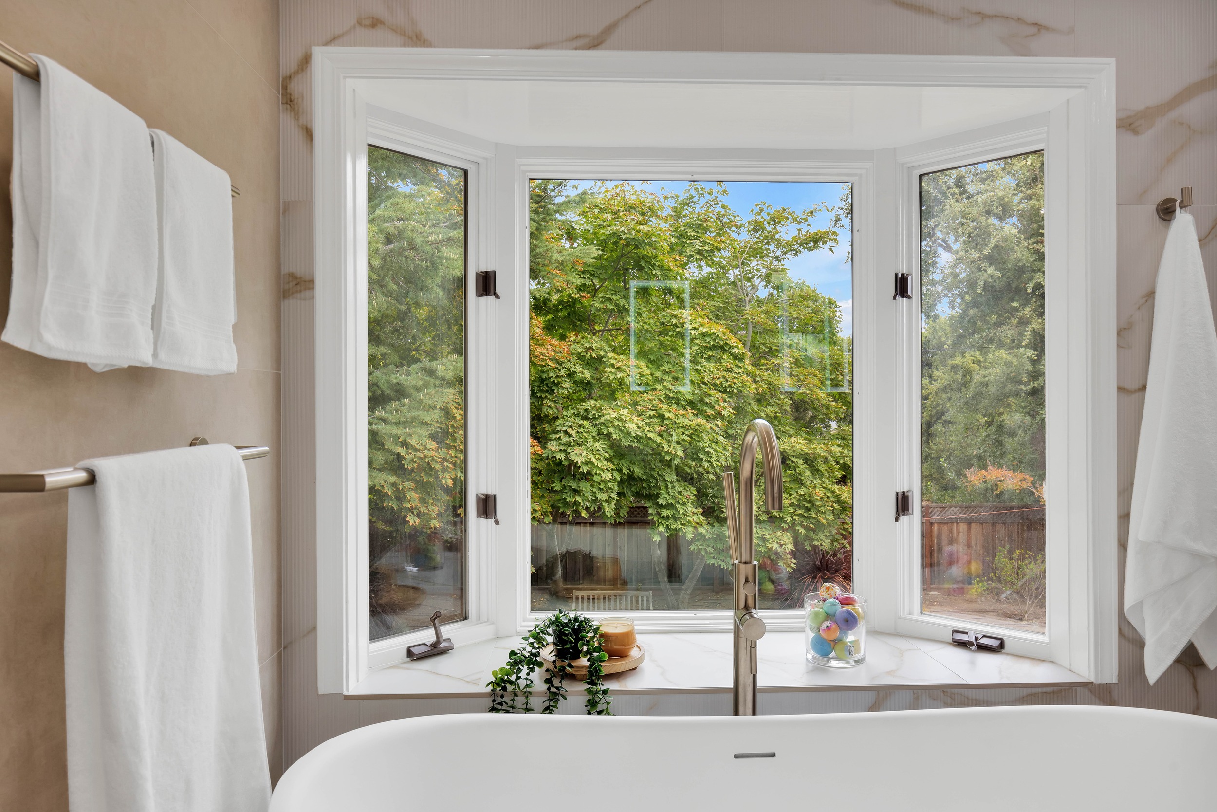 Los Altos Serenity Suite - Image 4