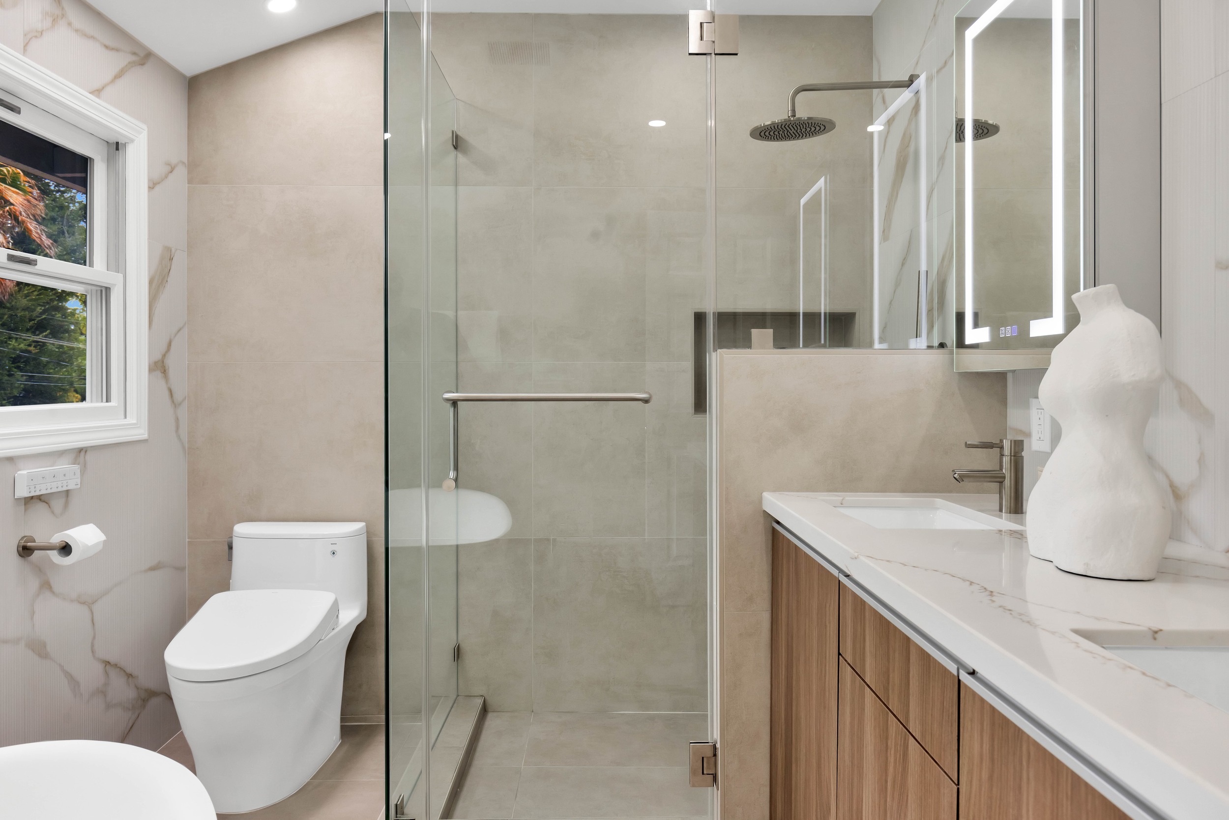 Los Altos Serenity Suite - Image 7