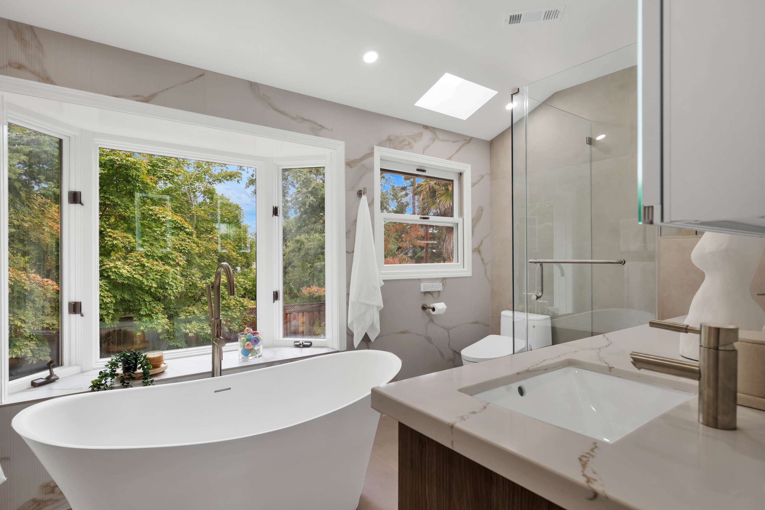 Los Altos Serenity Suite